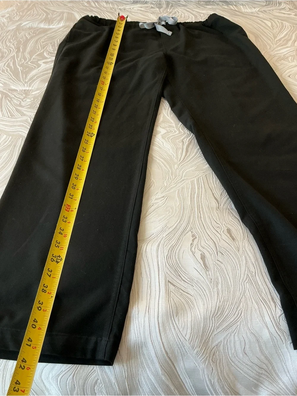 FIGS MEN’S PISCO TECHNICAL COLLECTION SCRUB PANTS BLACK (M) FM4500